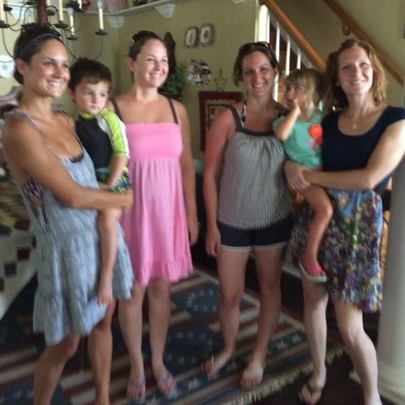 Meet your Posher, Cyndi - Picture 1 of 1